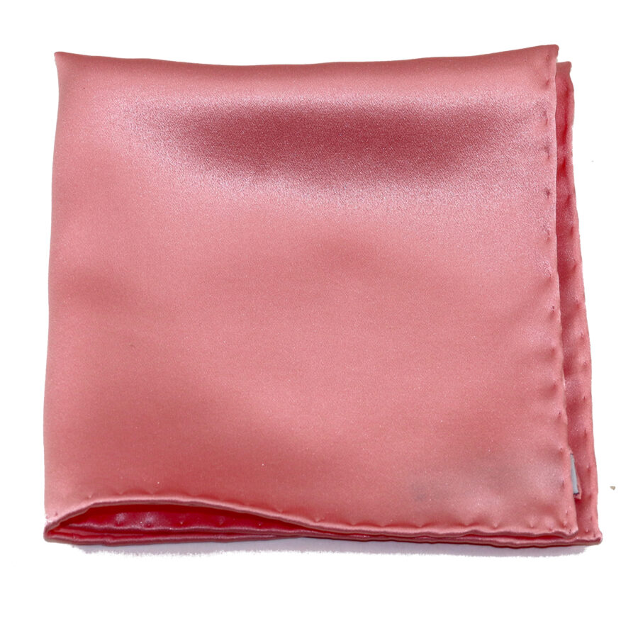 Tailored solid pink silk pocket square, by italo Ferretti