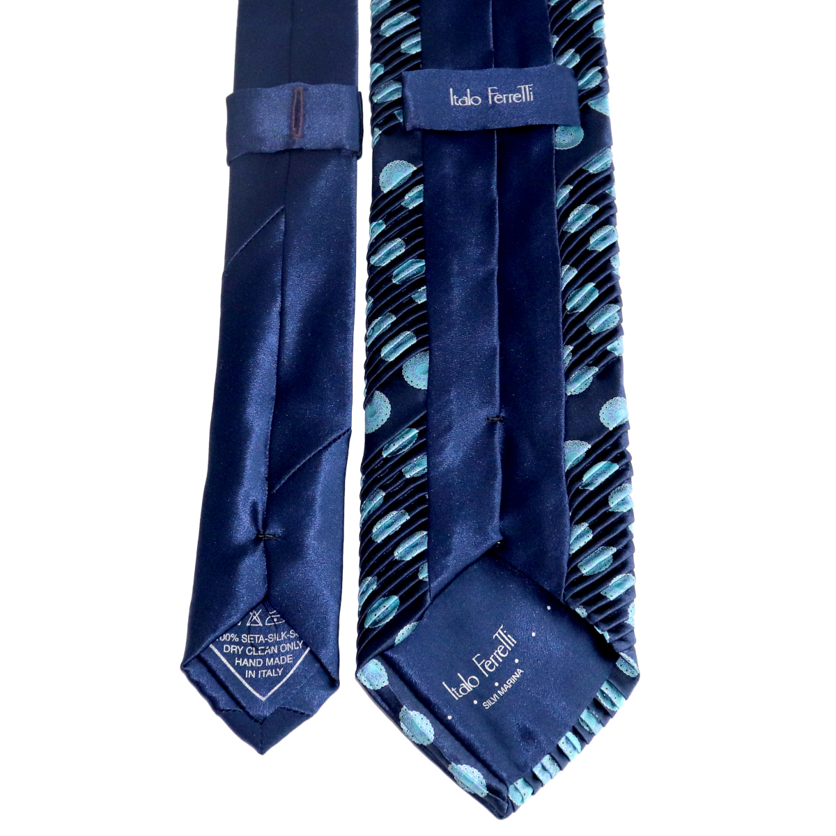 Exclusive sartorial pleated silk tie, regimental pattern, contrasting ...