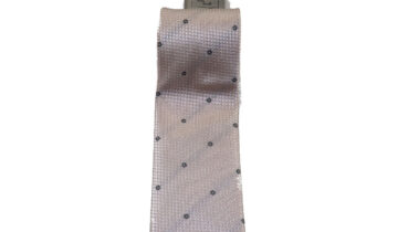 Wedding tie, refined light pink woven silk with small floral relief pattern and silver lurex details, handmade in Italy