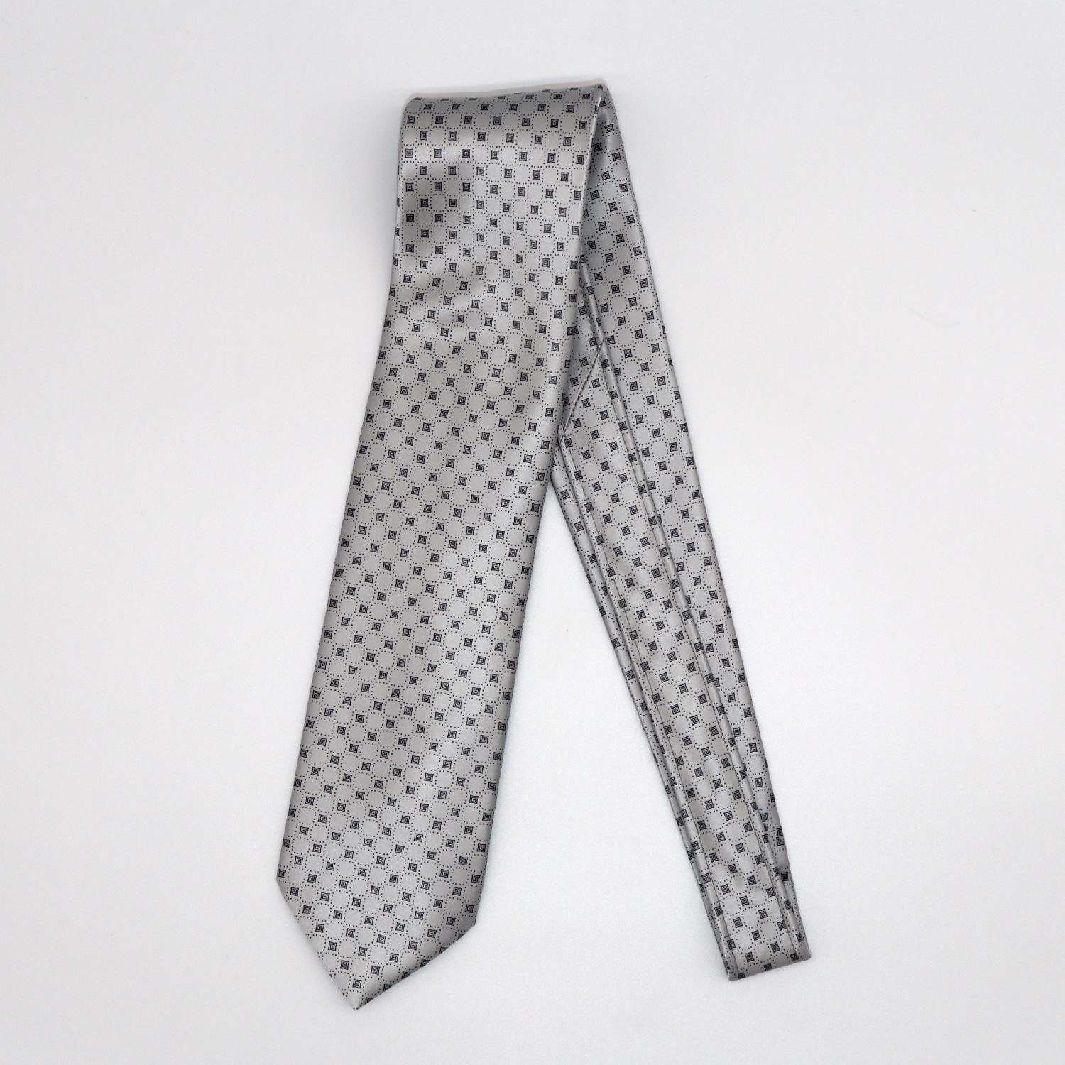 Authentic Gucci 100% Silk Designer Geometric Print Red Neck Tie